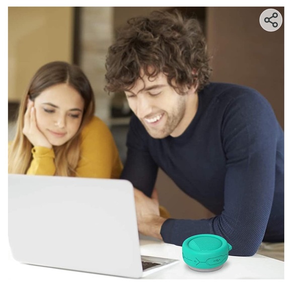 New Splash Wireless Bluetooth Speaker with Powerful HD Sound - Picture 2 of 6
